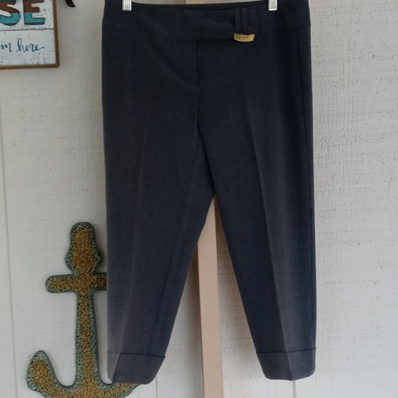 3B Pants - LIKE NEW CUFFED CAPRI DRESS PANTS